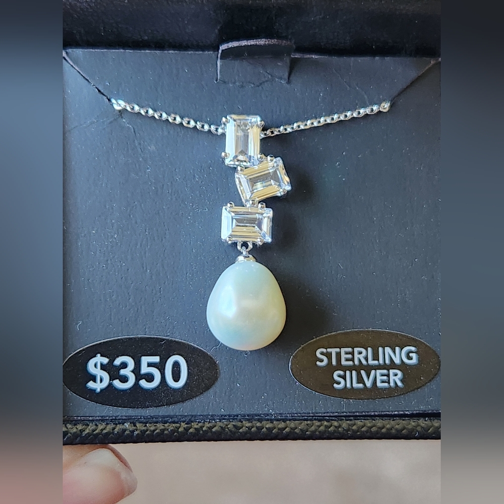 RH Macys Fine Jewelry Sterling Silver Necklace Cultured Pearl Clear Stones NWT
